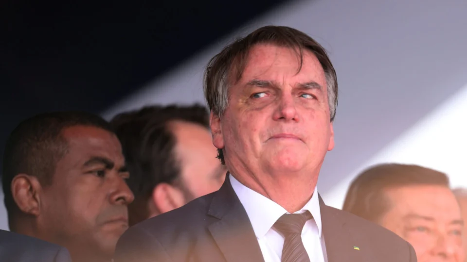Bolsonaro: TSE mantém multa de R$ 90 mil por fake news nas eleições de 2022