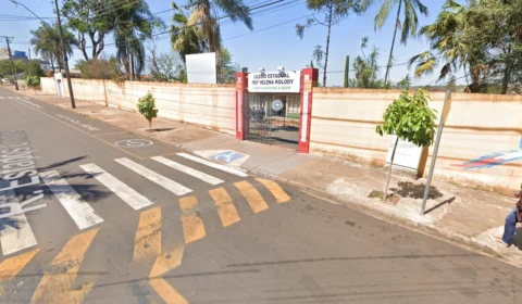 Vídeo: ex-aluno invade escola e mata a tiro estudante no Paraná