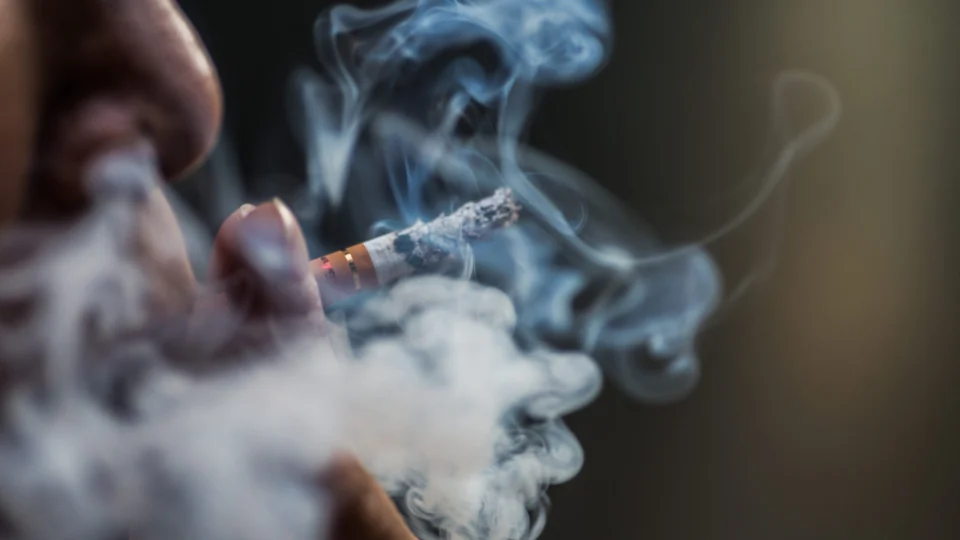 Contrabando de cigarro no Brasil soma prejuízo de R$ 8,3 bilhões em 2022