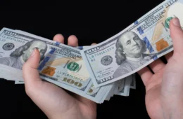 Loteria americana premia apostador com US$ 1,22 bilhão