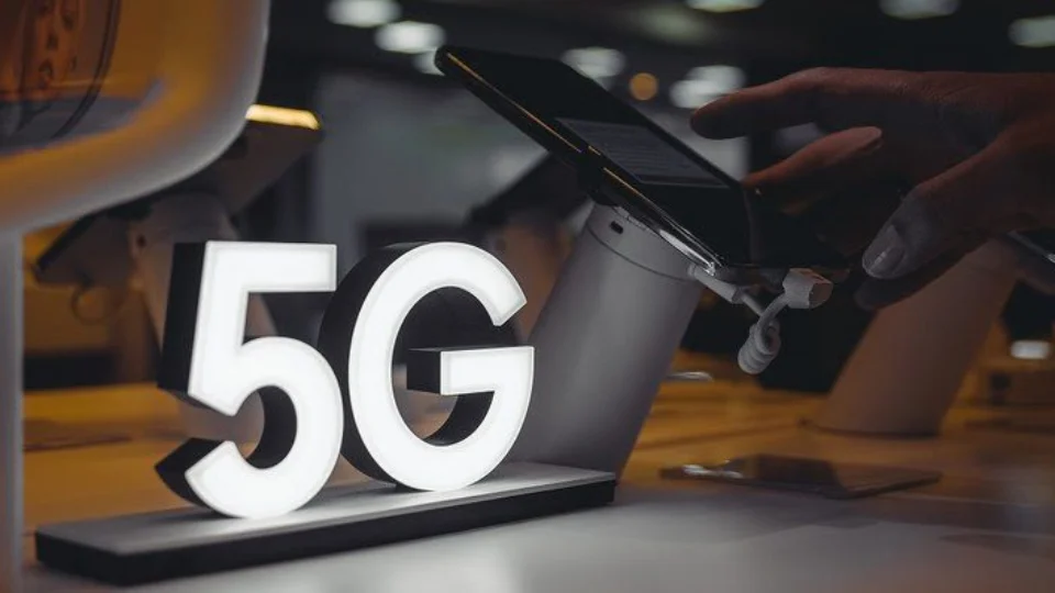 Instalação de infraestrutura 5G é autorizada para mais 187 municípios no Brasil