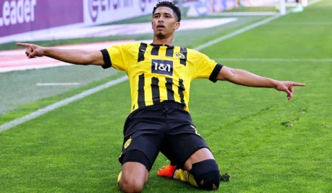 Real Madrid anuncia contratação do meia Jude Bellingham