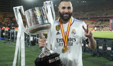 Real Madrid anuncia saída de Benzema após 14 temporadas no clube