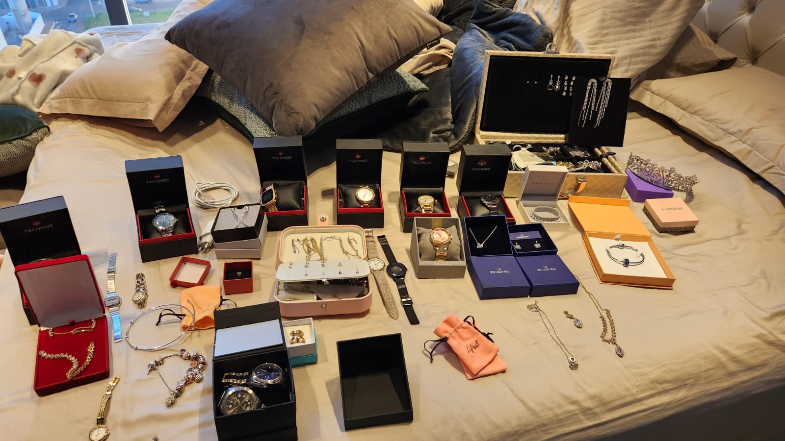 Operação Jurupari está sendo realizada em Manaus (AM), Porto Velho (RO) e Ponta Grossa (PR) - Foto: Divulgação/ PF