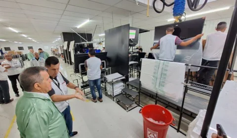 Produção Industrial no Amazonas cai 8,8% em julho, diz IBGE