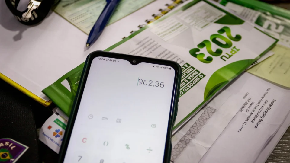 Receita Federal libera consulta de restituição para 6 milhões de tributários