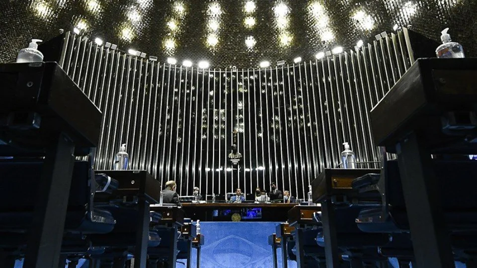 PEC Lotéricas: Senado aprova proposta que permite funcionamento sem licitação