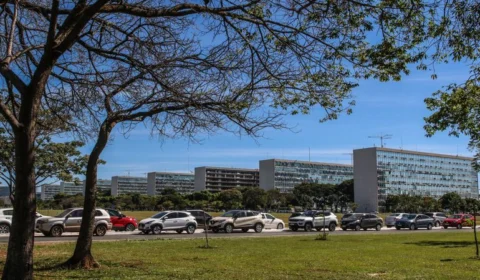 ‘Muito mais votos que a gente esperava’, diz Lula sobre MP dos Ministérios