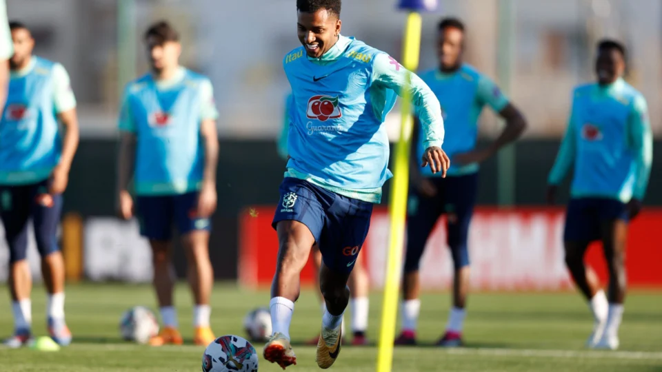 Seleção brasileira define CT de treinos para amistosos na Europa