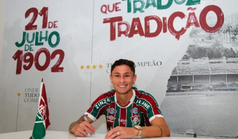 Fluminense anuncia contratação do lateral-esquerdo Diogo Barbosa