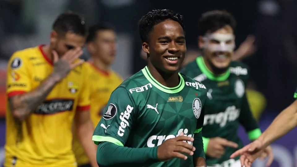 Endrick rende R$ 13 milhões ao Palmeiras com gol na Libertadores