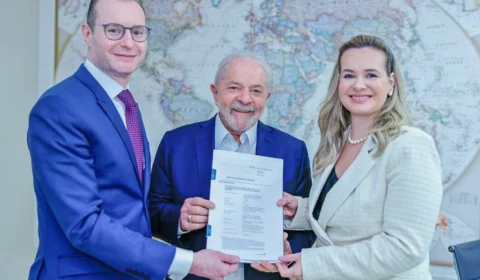 Zanin recebeu R$ 2,9 milhões do PT; advogado é indicado para ocupar vaga no STF