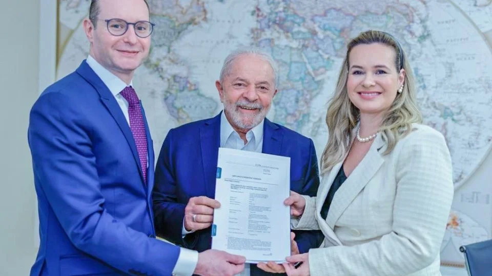 Zanin recebeu R$ 2,9 milhões do PT; advogado é indicado para ocupar vaga no STF