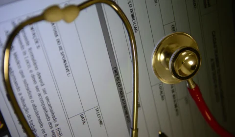 Audiência pública debate mudanças na Lei dos Planos de Saúde em Manaus