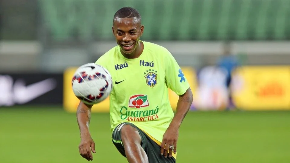 Corte Especial do STJ volta a julgar Robinho em condenação por estupro