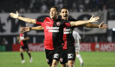 Santos perde para Newell’s Old Boys e pode dar adeus à Sul-Americana
