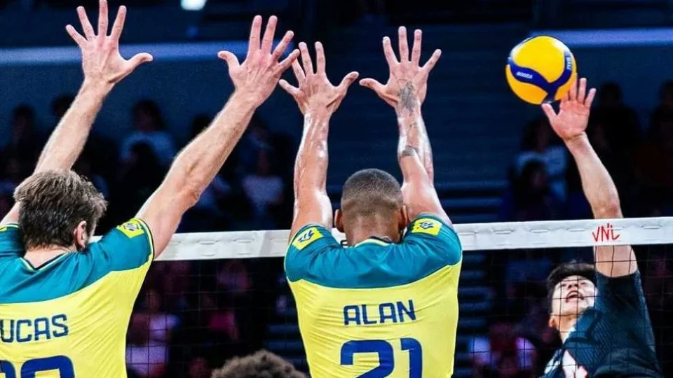 Brasil perde para Japão na Liga das Nações masculina de vôlei