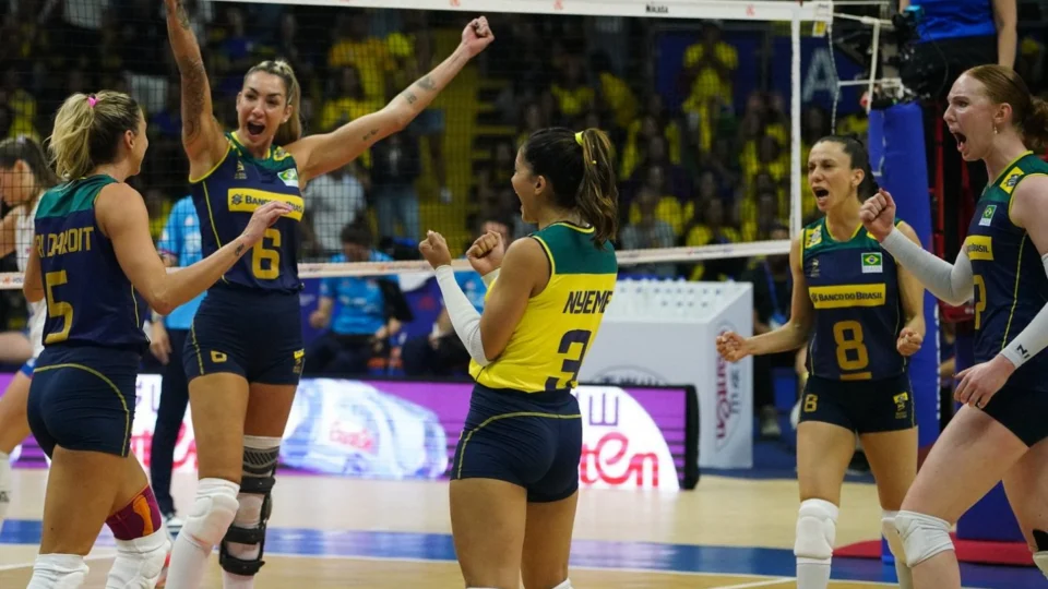 Liga das Nações: Brasil derrota bicampeã mundial Sérvia