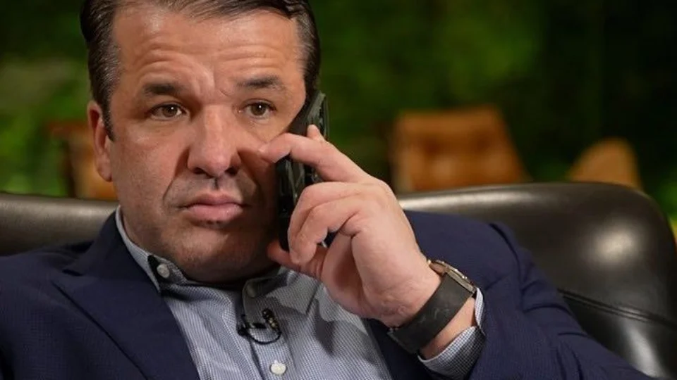 Acusado de agredir modelo em academia, Brennand tenta cancelar julgamento