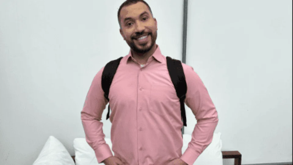 Gil do Vigor expõe injustiça em prova final de universidade americana