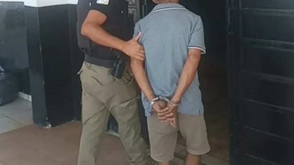 Homem de 45 anos é preso por danos ao patrimônio público em Praia Norte, em TO