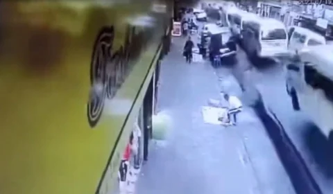 Vídeo: explosão de gás deixa uma pessoa morta na África do Sul