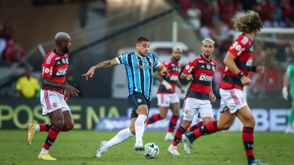 Copa do Brasil: Flamengo e Grêmio se enfrentam no jogo de ida da semifinal