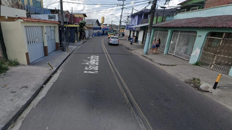 Homem é morto a tiros enquanto assistia jogo na Zona Sul de Manaus