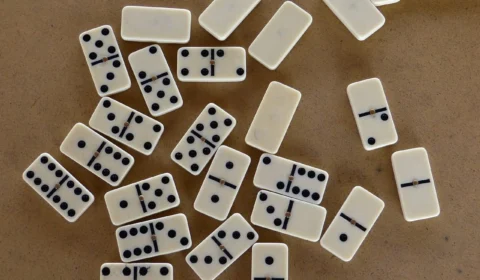 Torneio de Dominó e Xadrez para terceira idade abre inscrições em Manaus