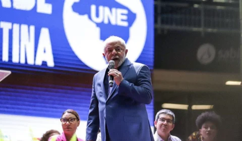 Lula diz que estudantes ‘conheceram o que é fascismo em 4 anos’ em evento