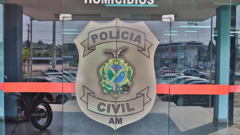 Homem mata atual da ex-mulher a facadas em Rio Preto da Eva