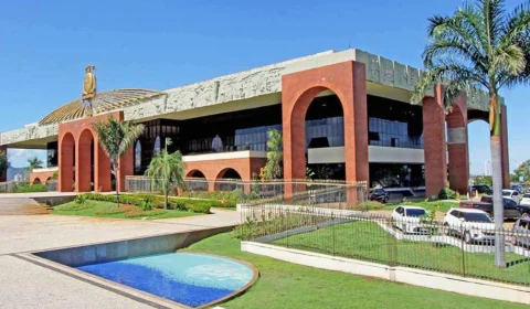 Lei que altera nome do Palácio Araguaia é sancionada em Tocantins