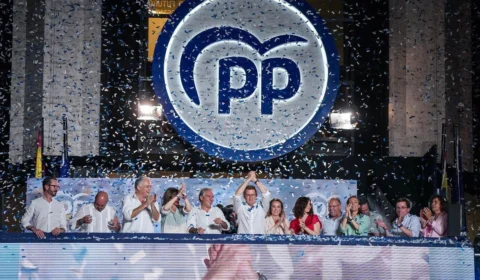 Partido de direita vence eleições gerais na Espanha, mas não é maioria