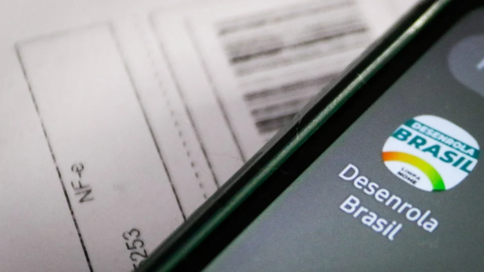 Desenrola Brasil: programa será prorrogado por mais três meses