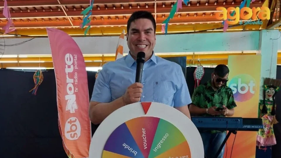 Veja galeria de fotos da estreia do programa Agora é Sábado, em Manaus