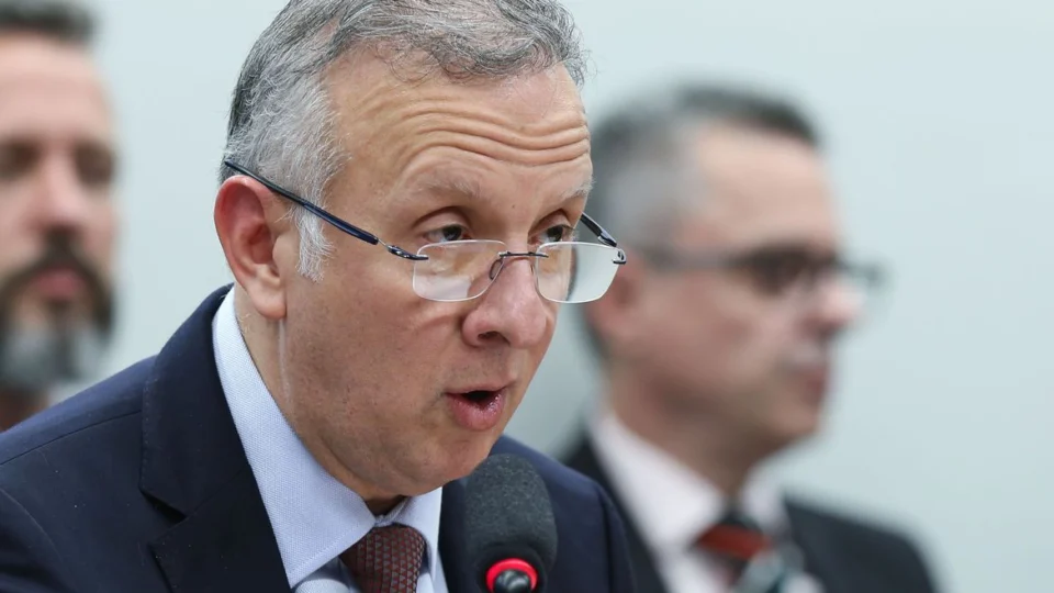 Relator confirma mudanças em três pontos da reforma tributária