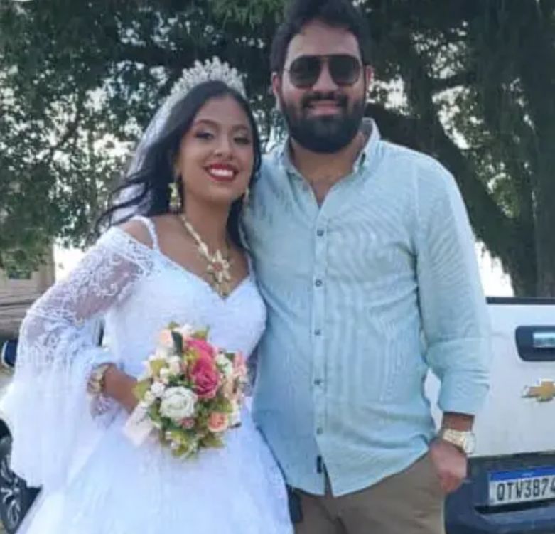 Hyara e o pai em seu casamento - Foto: Reprodução\@hyaraalves_0