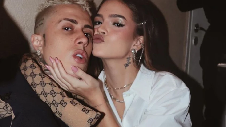 Durante show, MC Daniel confirma volta de namoro com Mel Maia; veja