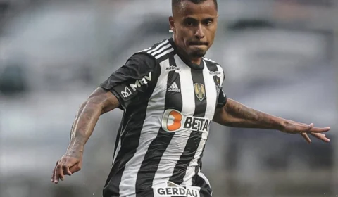Flamengo oficializa a contração de Allan, ex-Atlético-MG
