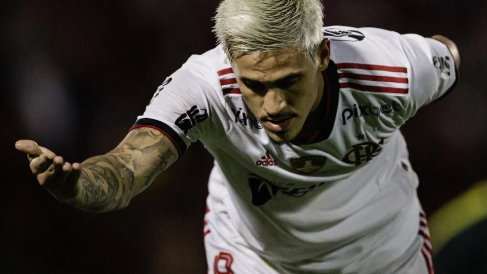 Após agressão contra Pedro, Pablo Fernández será demitido do Flamengo