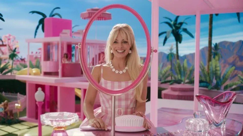 ‘Barbie’ tem 2º maior público do dia de estreia no Brasil desde 2014