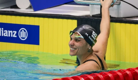 Carol Santiago é ouro na natação do Mundial Paralímpico; confira destaques