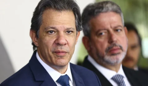 Haddad deve se reunir com presidente do Senado nesta terça-feira, 11