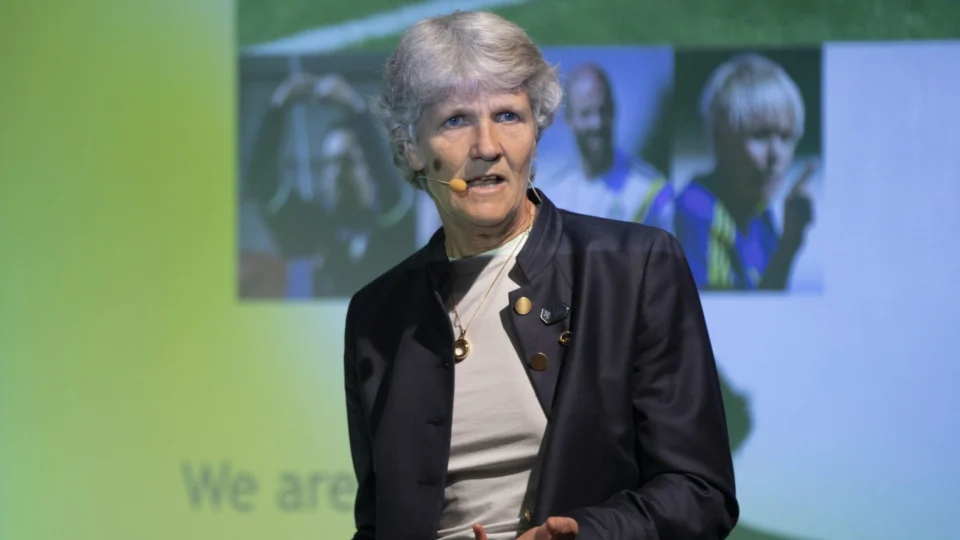 Técnica Pia Sundhage diz estar confiante para jogo do Brasil contra França