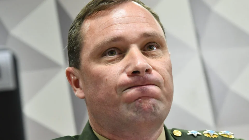 Mauro Cid presta novo depoimento sobre ações de hacker contra sistemas da Justiça