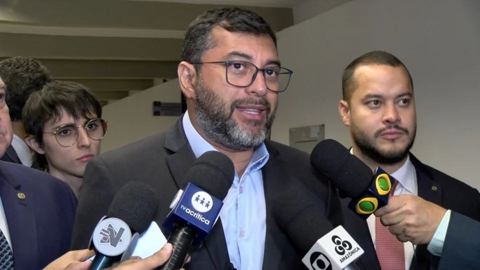 Governador do Amazonas vai se reunir com ministros em Brasília