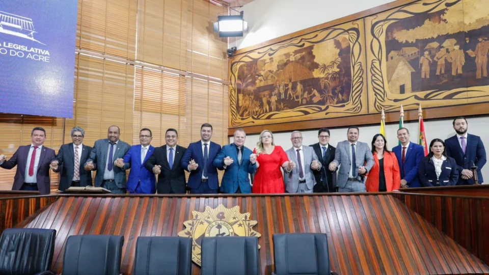 Assembleia Legislativa busca soluções para crise aérea no Acre