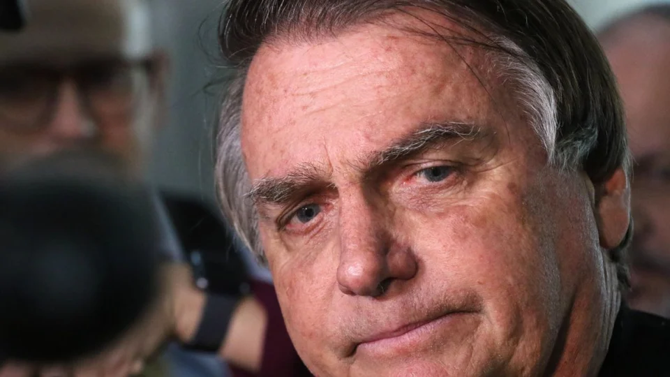 PF pede quebra de sigilo fiscal e bancário do ex-presidente Jair Bolsonaro