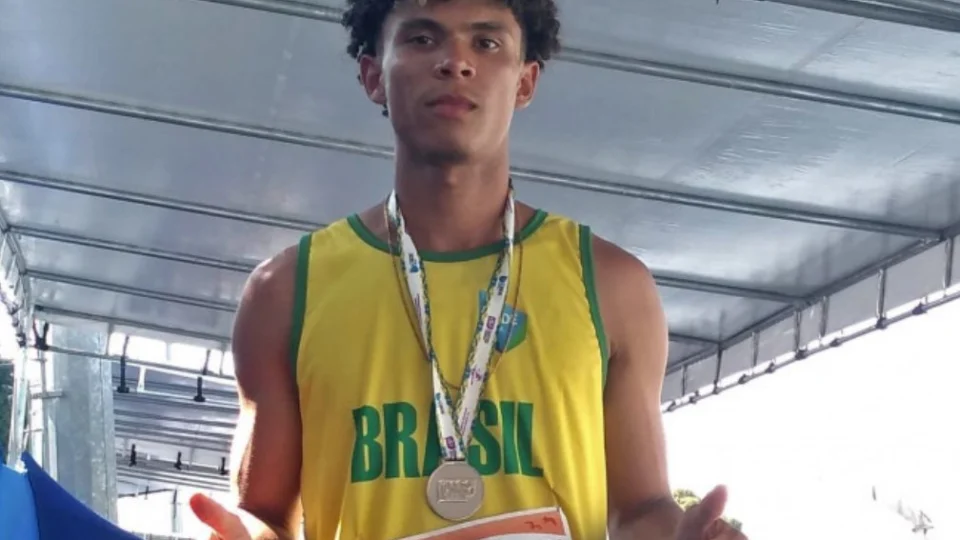 Tocantinense conquista medalha no Campeonato Mundial Escolar de Atletismo