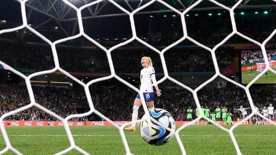 Copa do Mundo: quatro seleções disputam vaga para semifinal neste sábado, 12